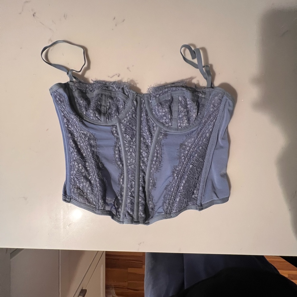 Urban corset
